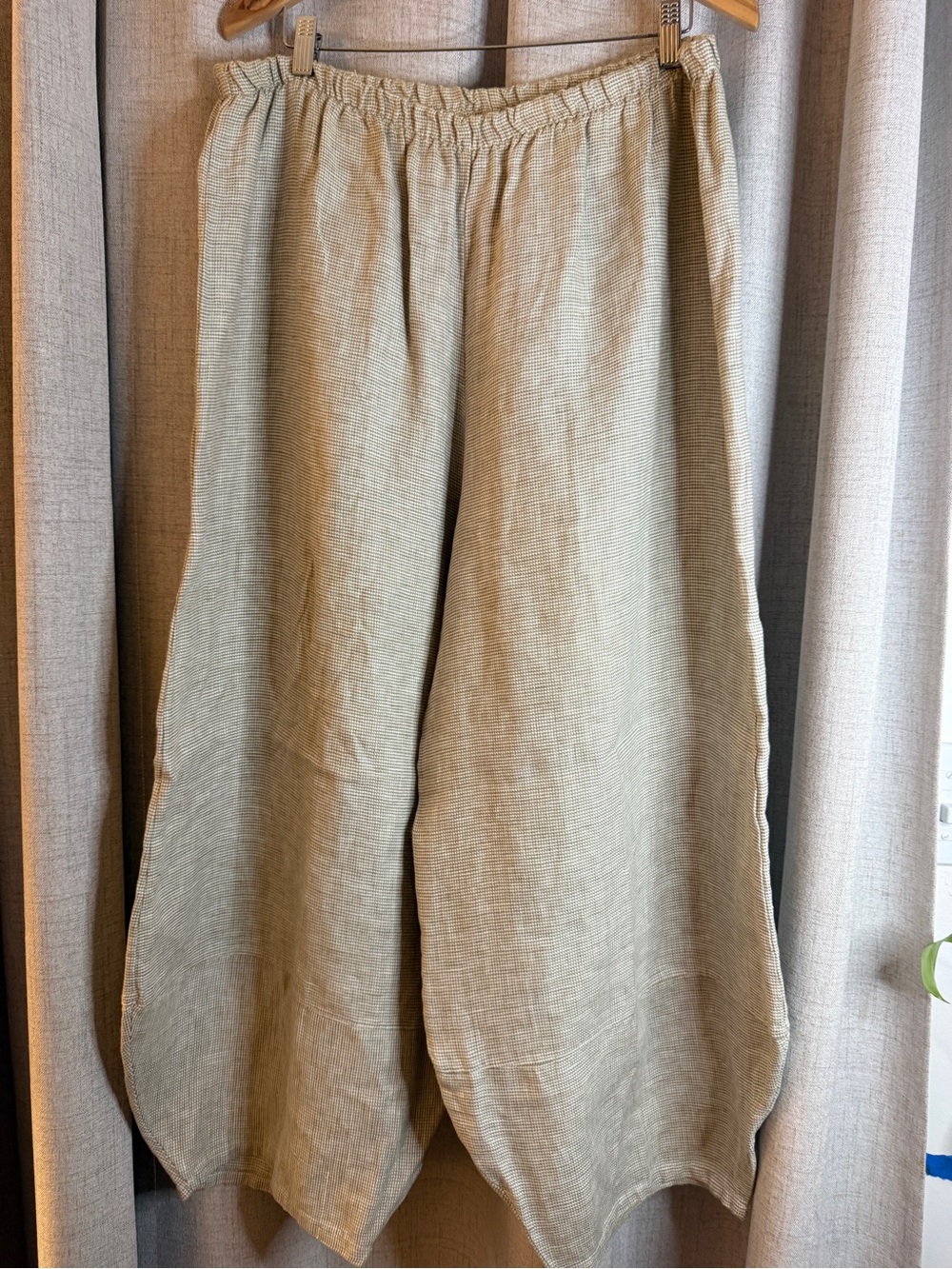 bryn Walker Wide-Leg Linen Pants in Light Tan